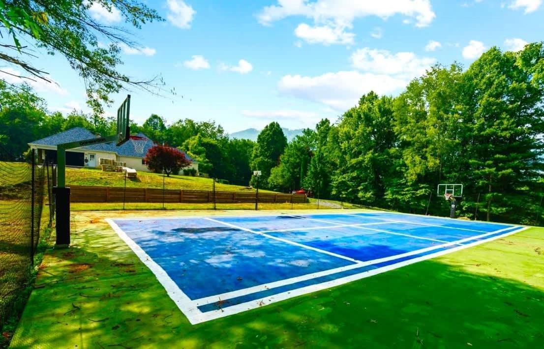 Gated Mansion - Basketball Court Movie Theater Views Villa Big Stone Gap Luaran gambar
