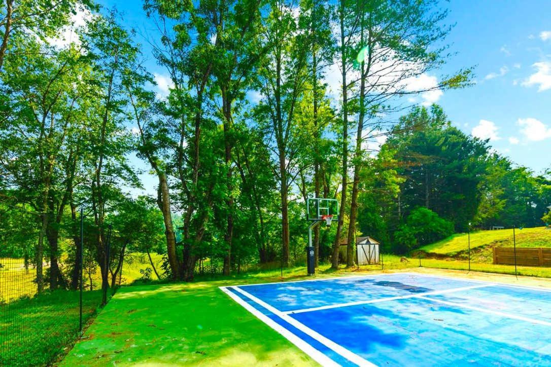 Gated Mansion - Basketball Court Movie Theater Views Villa Big Stone Gap Luaran gambar