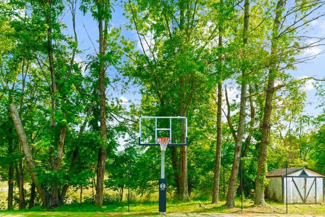 Gated Mansion - Basketball Court Movie Theater Views Villa Big Stone Gap Luaran gambar
